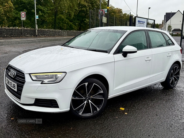 Used Audi A3 2018 for sale - 76167810: Photo 2