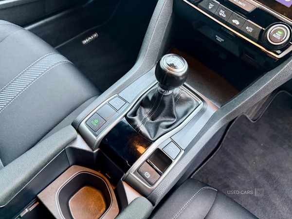 Used Honda Civic 2018 for sale - 76409901: Photo 13