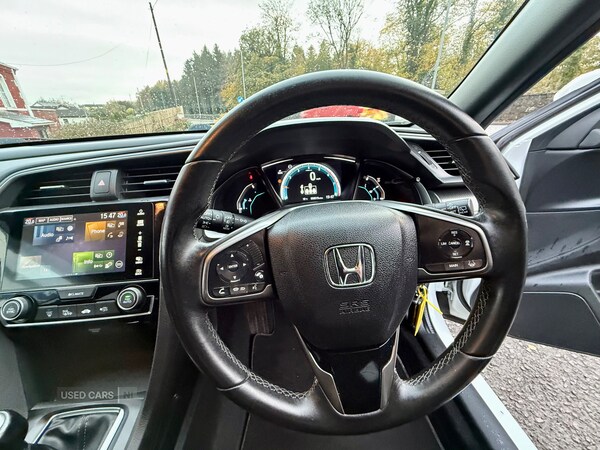 Used Honda Civic 2018 for sale - 76409901: Photo 15