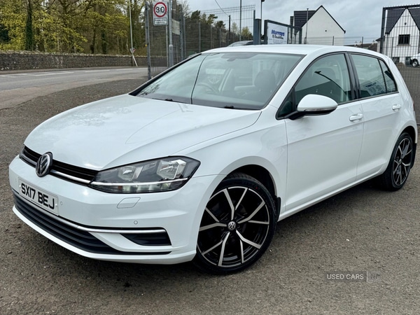 Used Volkswagen Golf 2017 for sale - 78205776: Photo 2