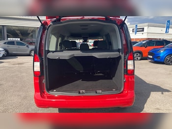 Used Ford Tourneo Connect 2023 for sale - 75304340: Photo