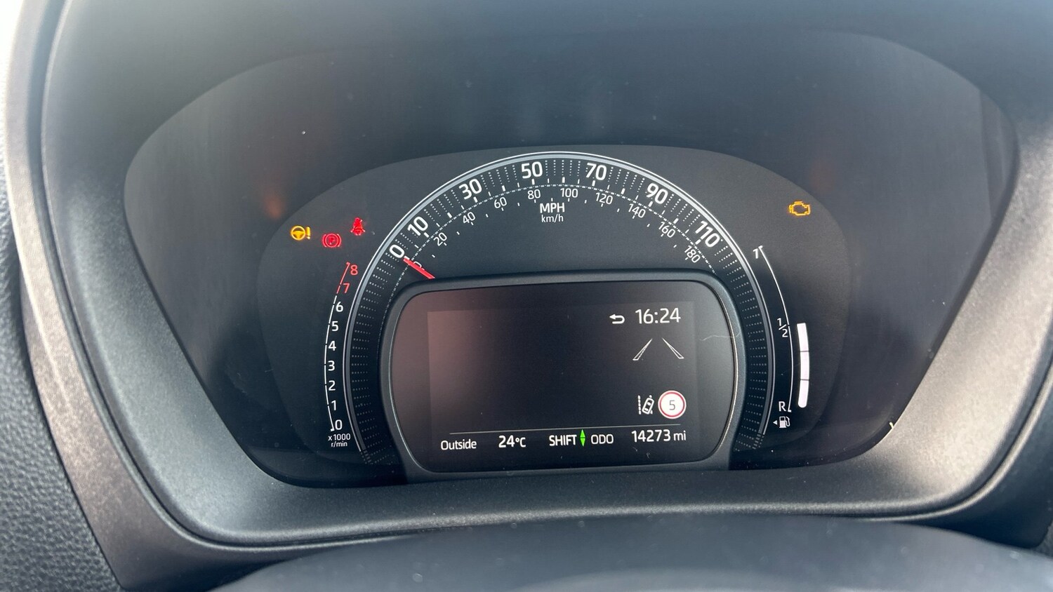 2024 Toyota Aygo X 1.0 VVT-i Edge 5dr Petrol Hatchback Hatchback Petrol Manual - Picture 18 of 24