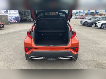 Used Toyota C-HR 2021 for sale - 75396725: Photo