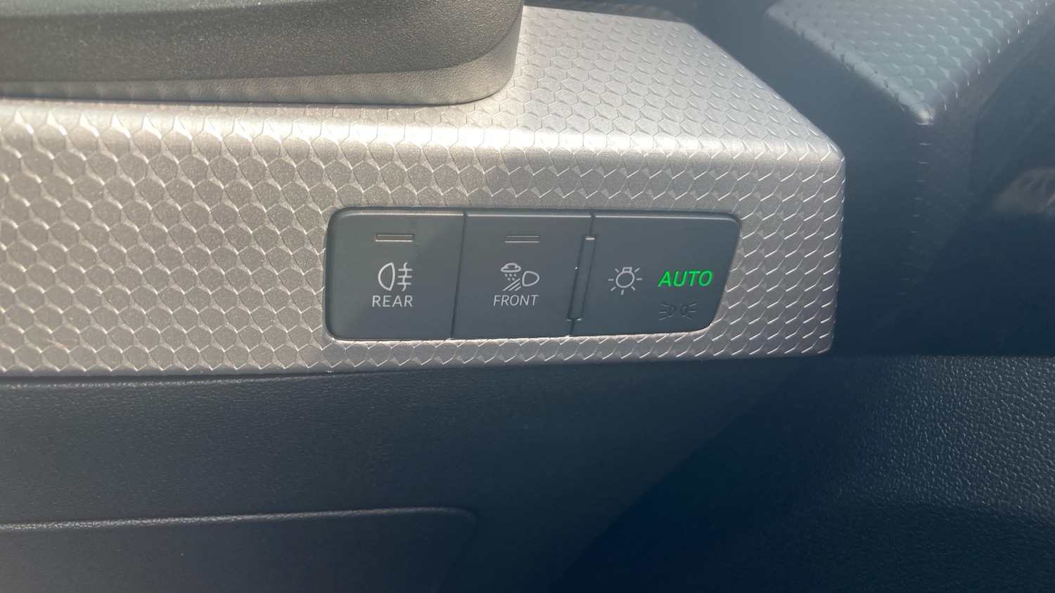 Vehicle 28