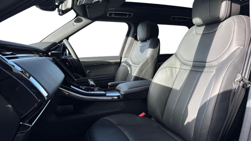Used Land Rover Range Rover Sport 2025 for sale - 77363495: Photo 3