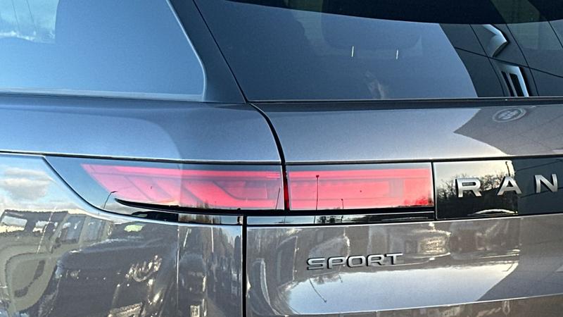Used Land Rover Range Rover Sport 2025 for sale - 77339867: Photo 19