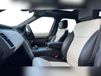 Used Land Rover Discovery 2023 for sale - 77339829: Photo