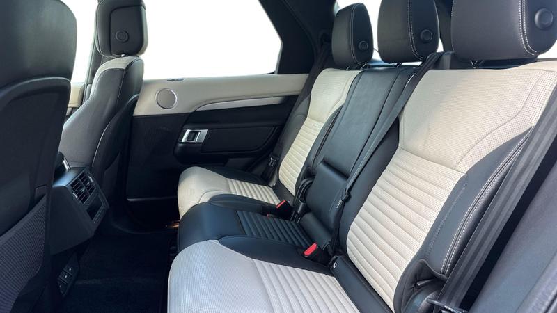 Used Land Rover Discovery 2023 for sale - 77339829: Photo 4