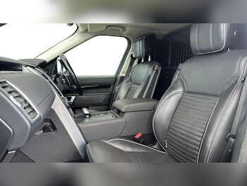 Used Land Rover Discovery 2021 for sale - 78270870: Photo