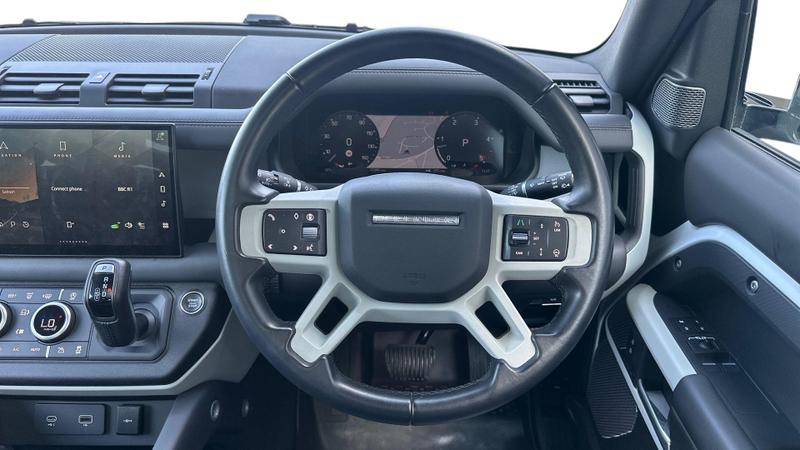 Used Land Rover Defender 2024 for sale - 77339863: Photo 15