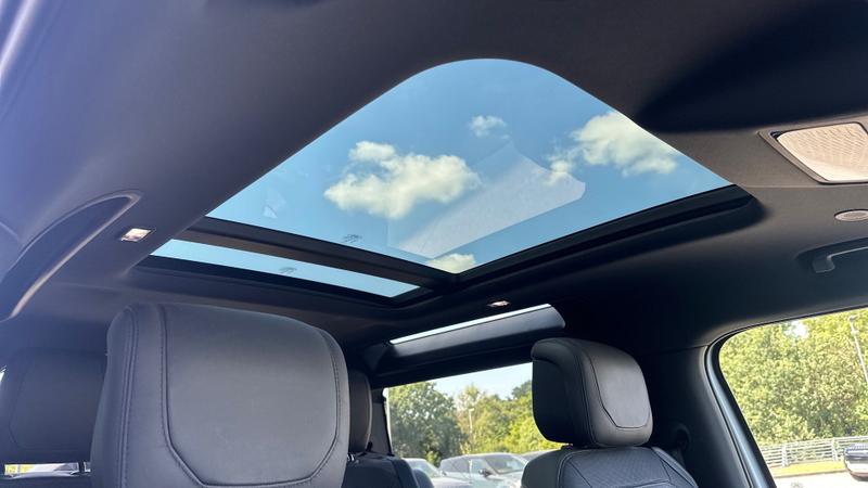 Used Land Rover Defender 2024 for sale - 77339863: Photo 21