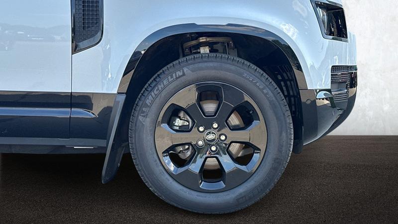 Used Land Rover Defender 2024 for sale - 77339863: Photo 8