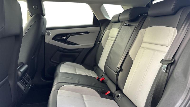 Used Land Rover Range Rover Evoque 2025 for sale - 77403586: Photo 4