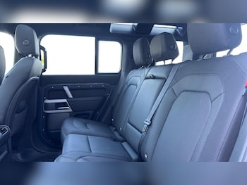 Used Land Rover Defender 2023 for sale - 79329913: Photo