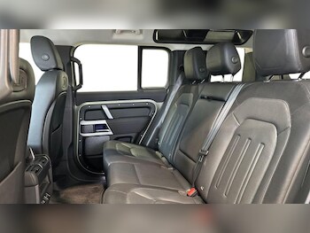 Used Land Rover Defender 2021 for sale - 78628366: Photo