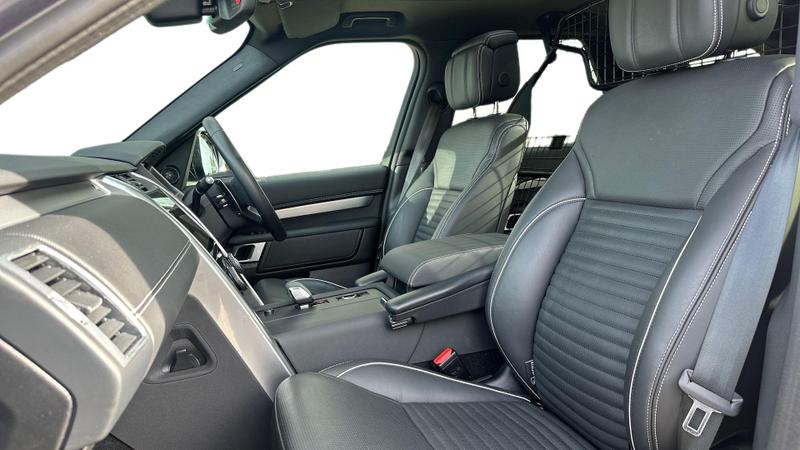 Used Land Rover Discovery 2024 for sale - 77339864: Photo 3