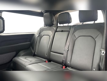 Used Land Rover Defender 2022 for sale - 78973996: Photo