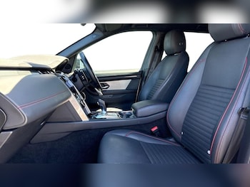 Used Land Rover Discovery Sport 2022 for sale - 79042027: Photo