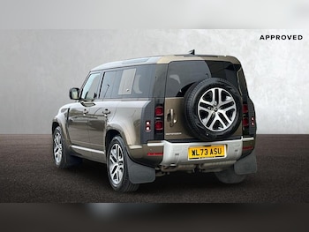 Used Land Rover Defender 2023 for sale - 77403561: Photo