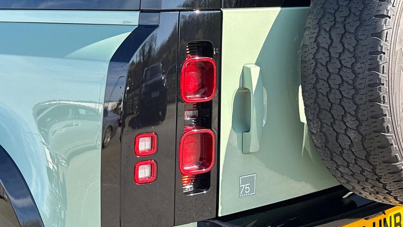 Used Land Rover Defender 2023 for sale - 77983635: Photo 19