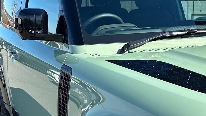 Used Land Rover Defender 2023 for sale - 77983635: Photo 20