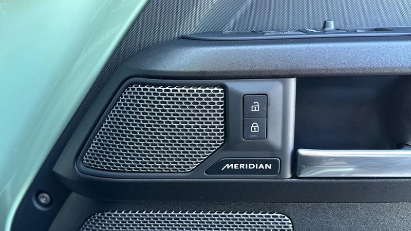 Used Land Rover Defender 2023 for sale - 77983635: Photo 24