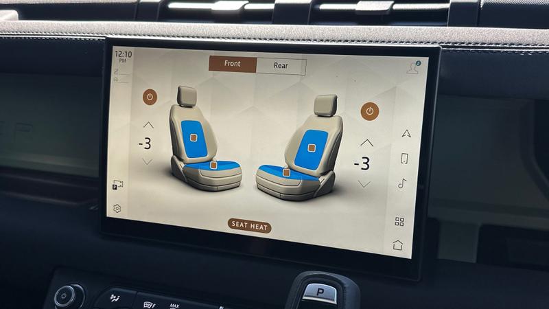 Used Land Rover Defender 2023 for sale - 77983635: Photo 35