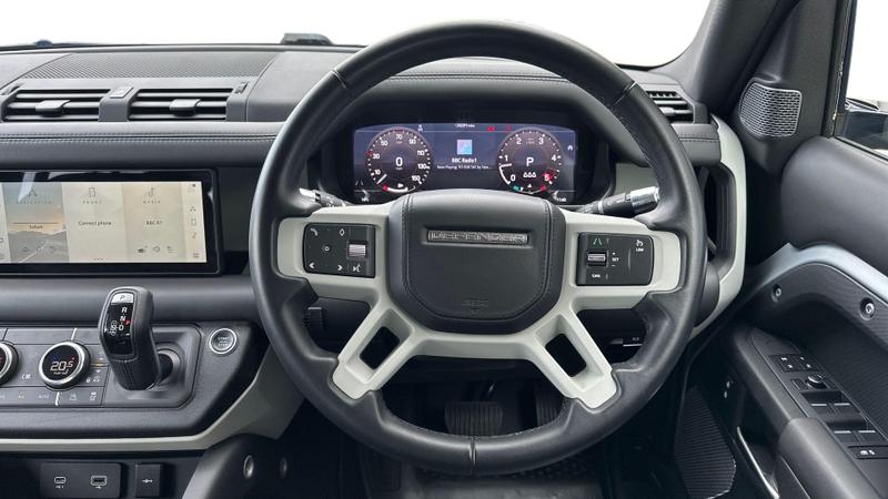 Used Land Rover Defender 2021 for sale - 77339860: Photo 15