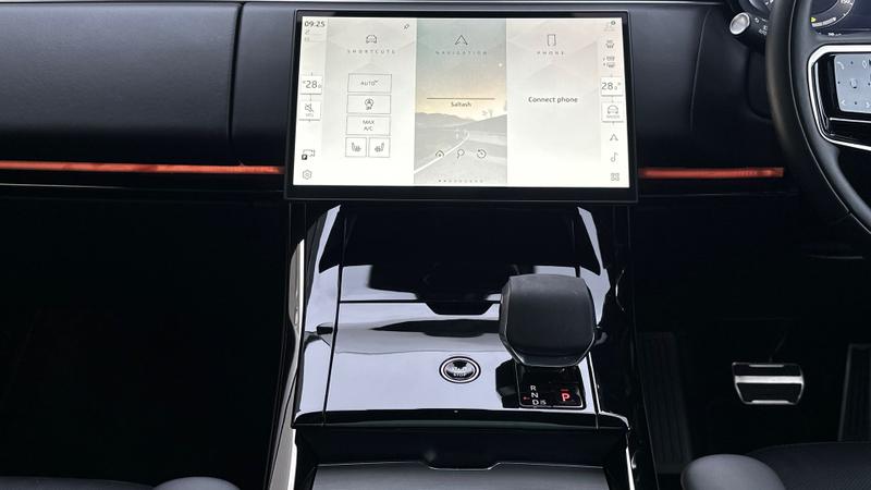 Used Land Rover Range Rover Sport 2025 for sale - 77339837: Photo 14