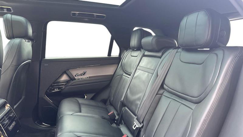 Used Land Rover Range Rover Sport 2025 for sale - 77339837: Photo 4