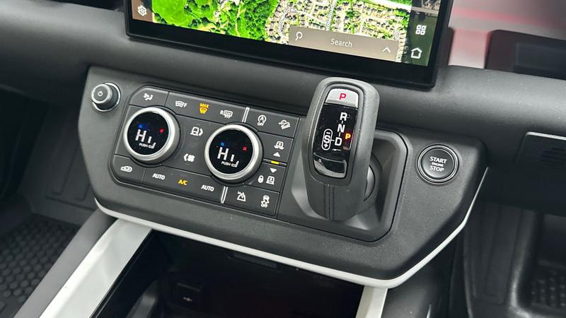 Used Land Rover Defender 2025 for sale - 77339838: Photo 13