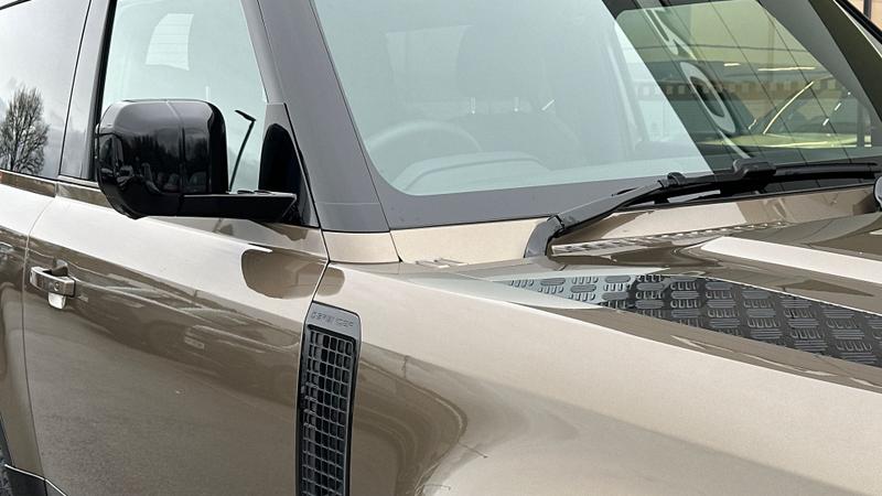 Used Land Rover Defender 2025 for sale - 77339838: Photo 20