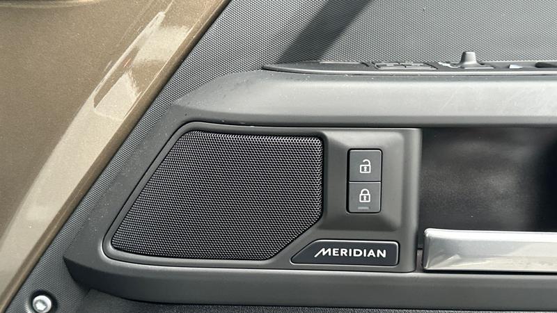 Used Land Rover Defender 2025 for sale - 77339838: Photo 24