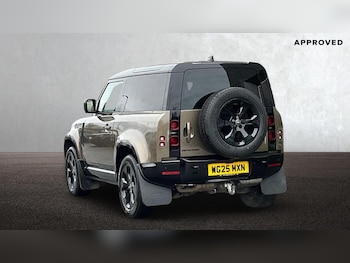 Used Land Rover Defender 2025 for sale - 77339838: Photo