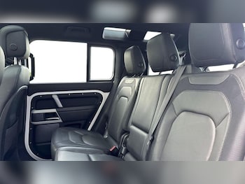 Used Land Rover Defender 2024 for sale - 79329907: Photo