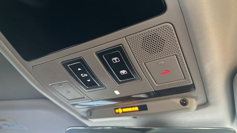 Used Land Rover Defender 2023 for sale - 77339866: Photo 23