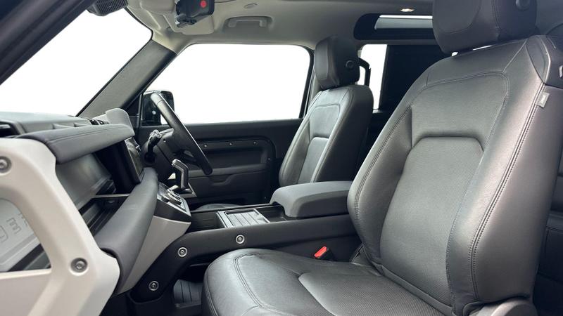 Used Land Rover Defender 2023 for sale - 77339866: Photo 3