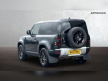 Used Land Rover Defender 2023 for sale - 78543085: Photo
