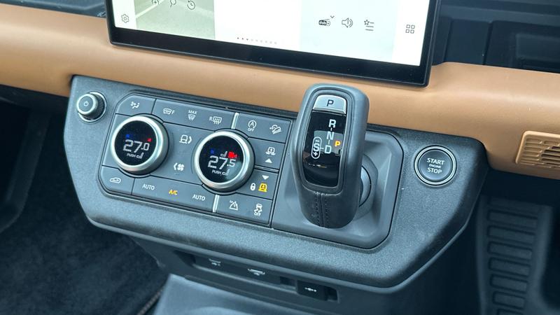 Used Land Rover Defender 2024 for sale - 77983634: Photo 13