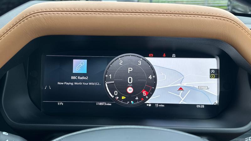 Used Land Rover Defender 2024 for sale - 77983634: Photo 16