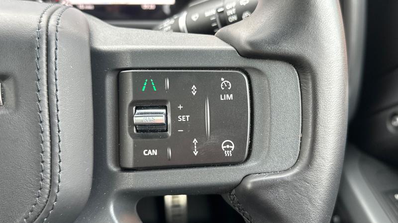 Used Land Rover Defender 2024 for sale - 77983634: Photo 30