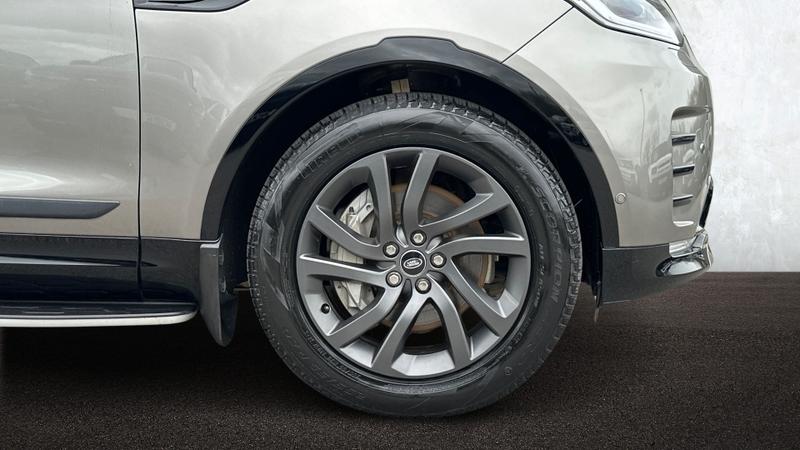 Used Land Rover Discovery 2023 for sale - 77403563: Photo 8