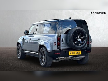 Used Land Rover Defender 2024 for sale - 79193412: Photo