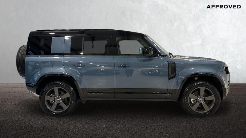 Used Land Rover Defender 2025 for sale - 77339823: Photo 5