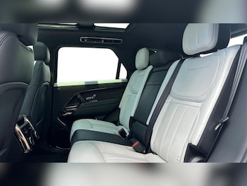 Used Land Rover Range Rover Sport 2024 for sale - 79228448: Photo