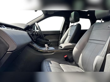 Used Land Rover Range Rover Evoque 2025 for sale - 78835180: Photo