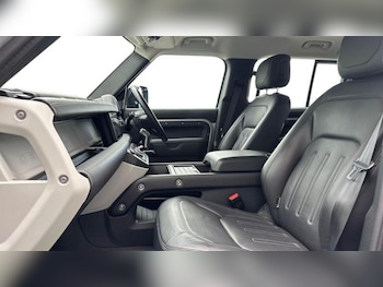 Used Land Rover Defender 2021 for sale - 78764453: Photo