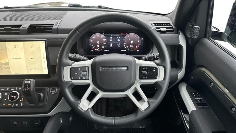 Used Land Rover Defender 2023 for sale - 77339840: Photo 15