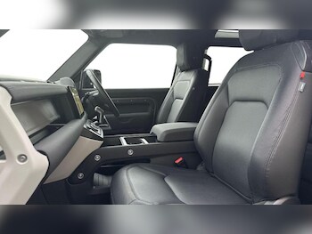 Used Land Rover Defender 2023 for sale - 77339840: Photo