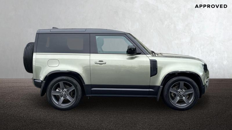 Used Land Rover Defender 2023 for sale - 77339840: Photo 5